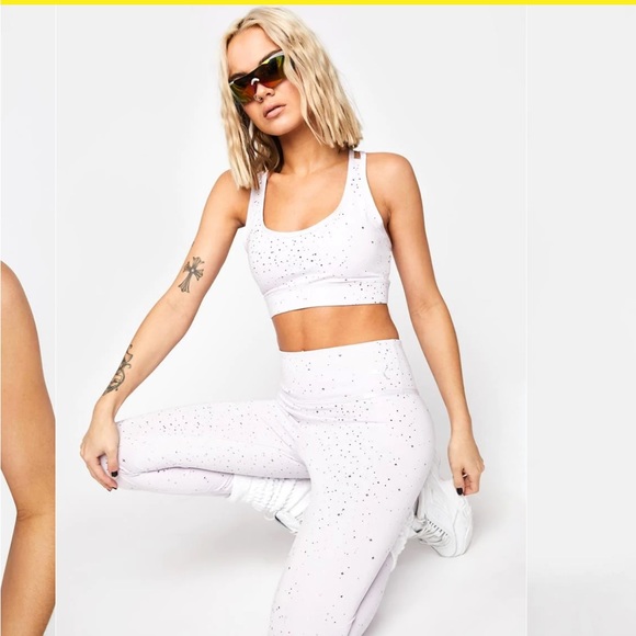 Puma Mid Impact Printed Sports Bra Sz M - Picture 4 of 5